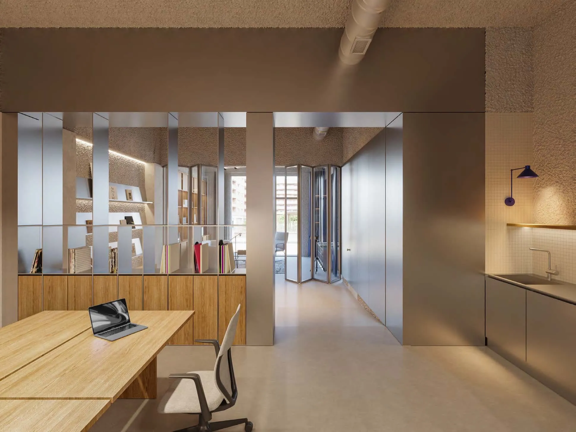 Visualización de la oficina privada, con mesa de madera, silla clara y tabiques de cristal con estanterías